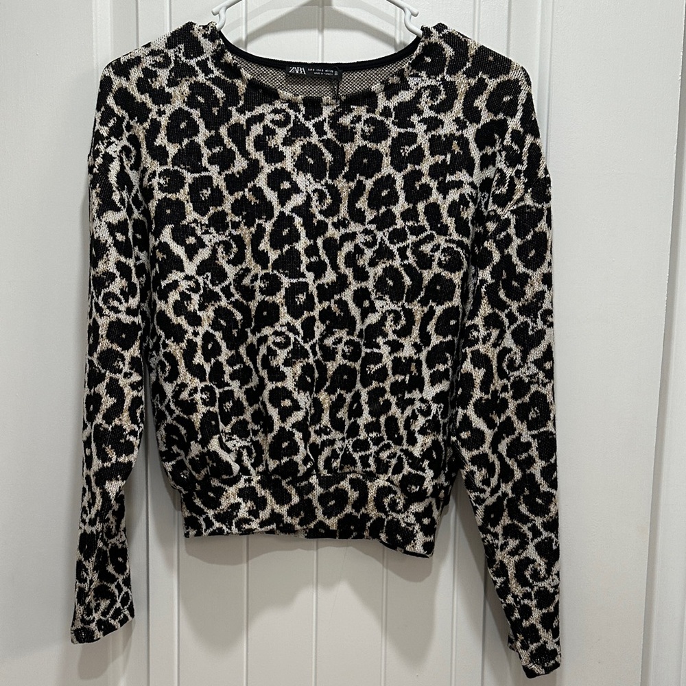 Zara Black and Cream Animal Print Sweatshirt